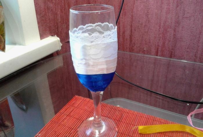 Pahar de vin de nunta DIY