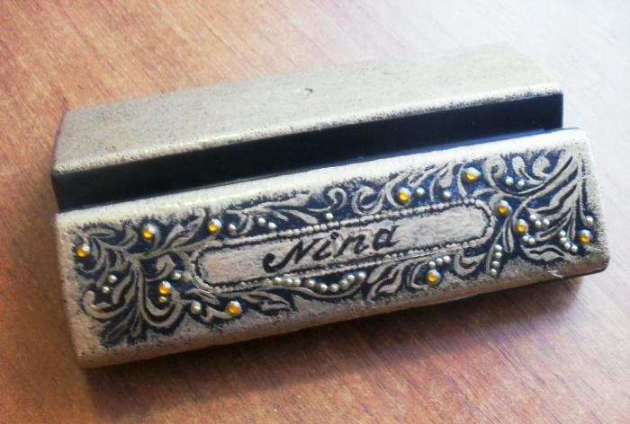 Eyeglass case from a box
