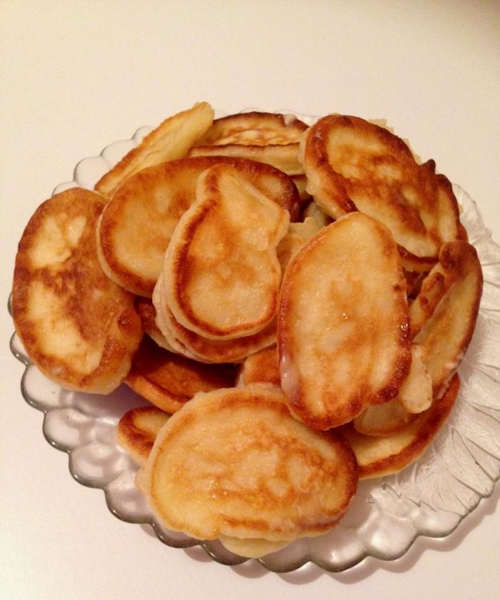 Recept på fluffiga pannkakor med kefir