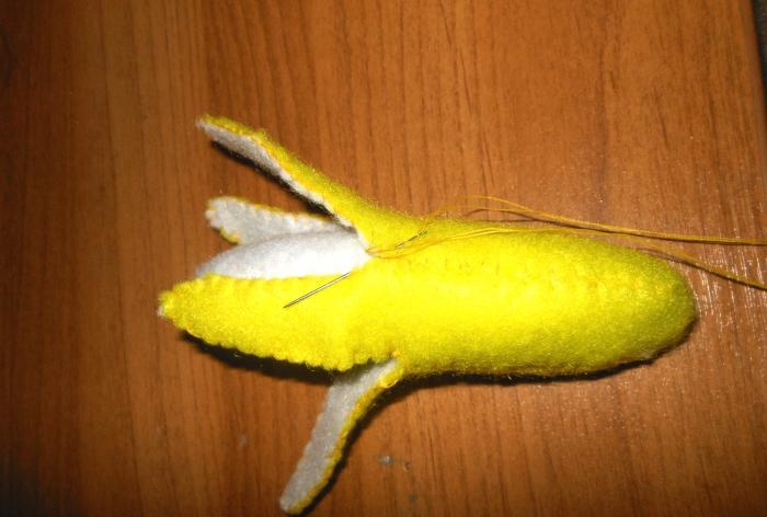Felt banana