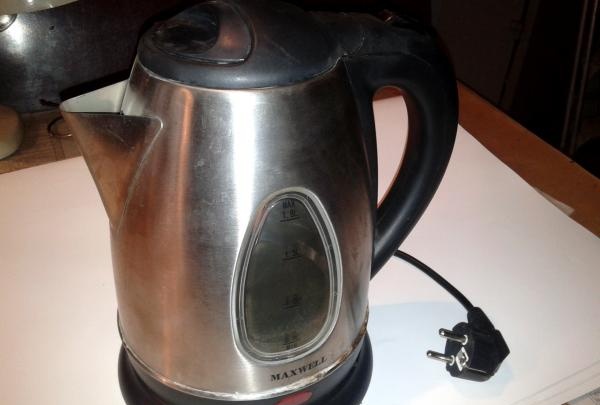 Pag-aayos ng electric kettle