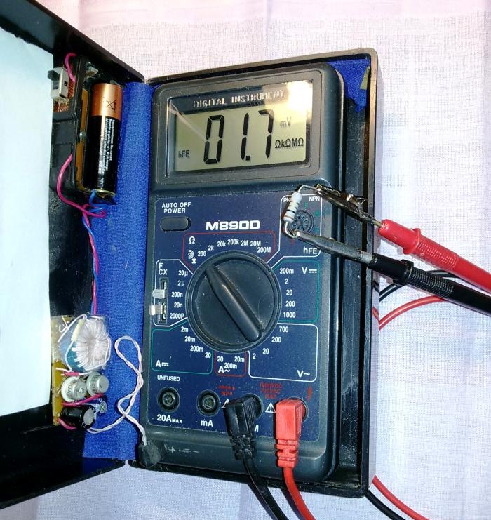 Powering the multimeter from a AA battery