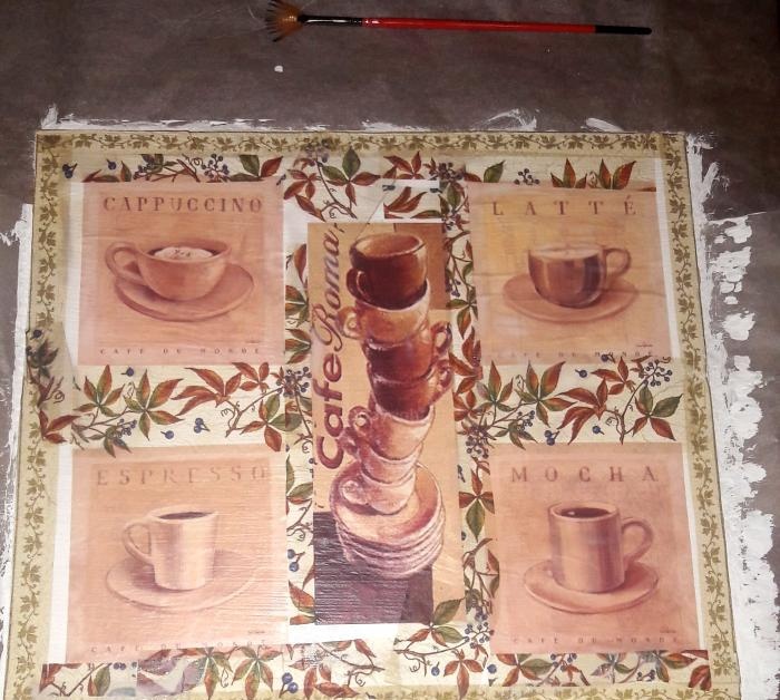 pintura de cafè amb la tècnica del decoupage
