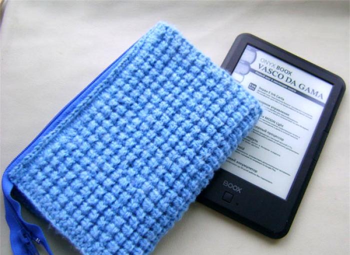 Hoe je een e-book hoesje breit