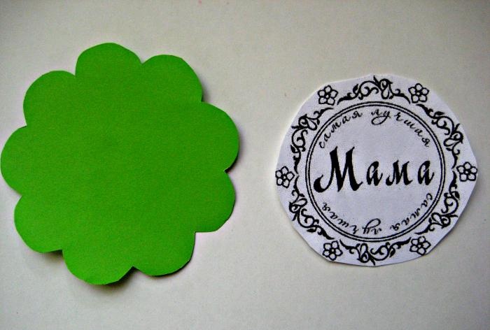 Carte poștală pentru mama folosind tehnica scrapbooking