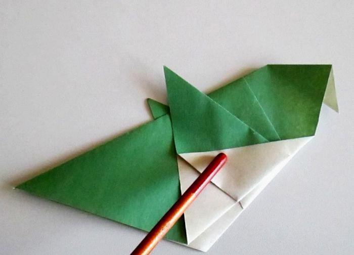 Como fazer um pássaro de origami