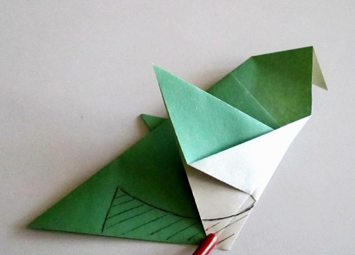 Com fer un ocell d'origami