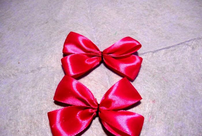 Bright bow with a flower for hair