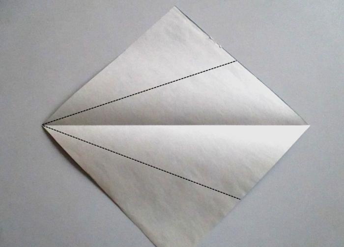 كيفية صنع فأرة من الورق