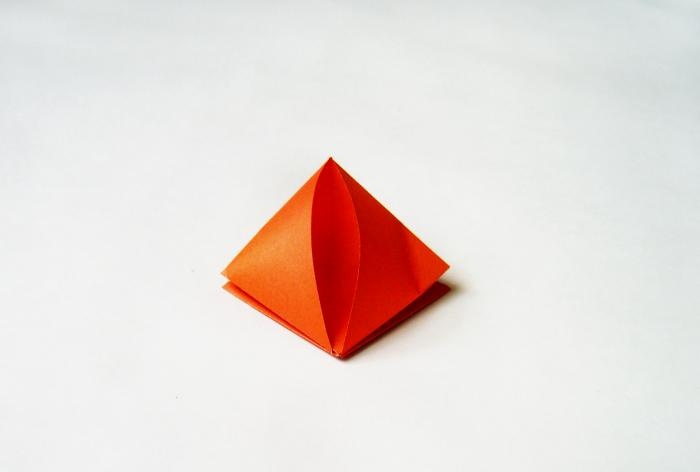 Caixa de paper d'origami en forma de gat