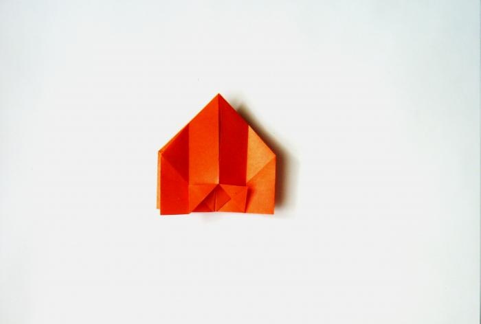 Origami papiræske i form af en kat