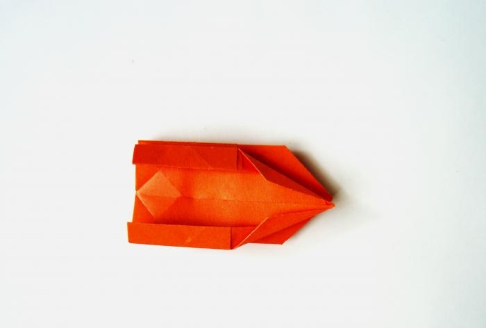 Origami papīra kastīte kaķa formā