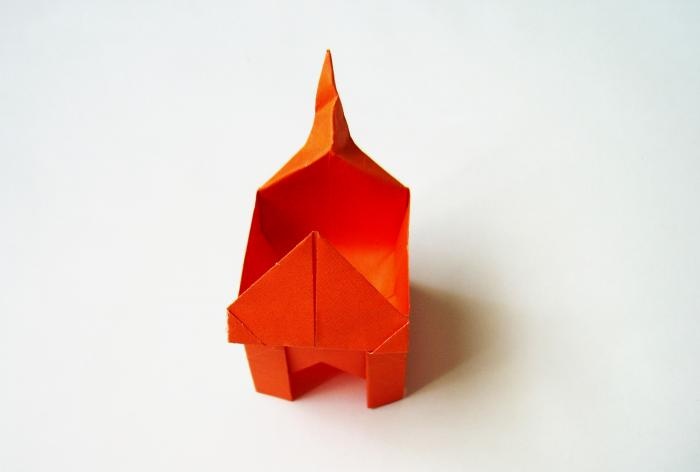 Origami-Papierschachtel in Form einer Katze