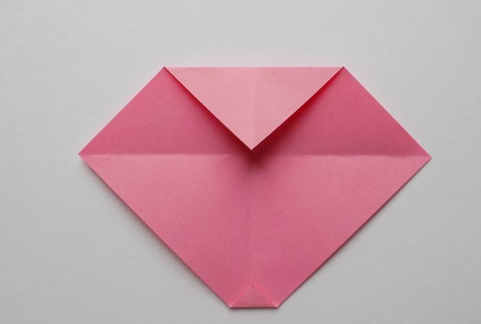 Origami tekniğini kullanarak fil nasıl yapılır
