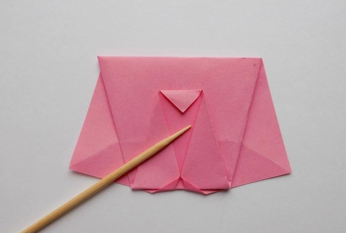 Kā izgatavot ziloni, izmantojot origami tehniku