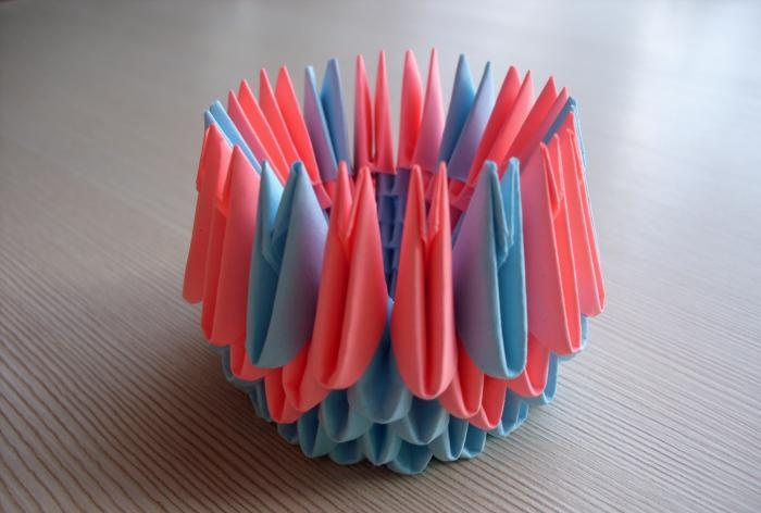 Κάκτος χρησιμοποιώντας αρθρωτή τεχνική origami