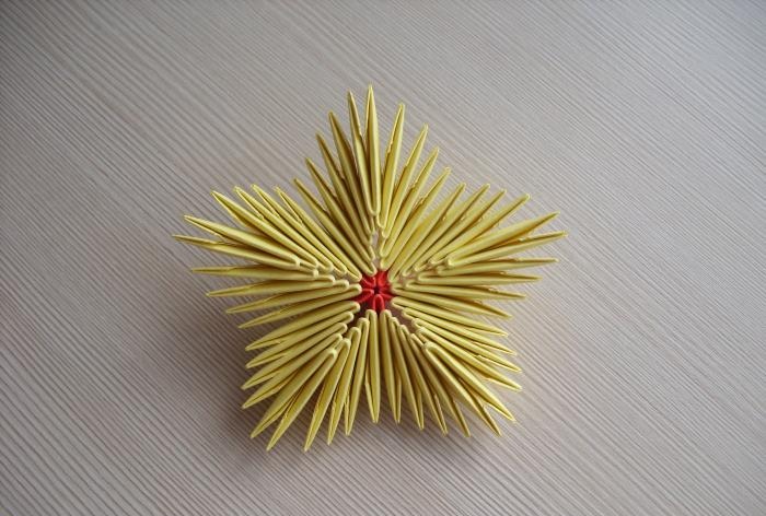 Kaktusz moduláris origami technikával