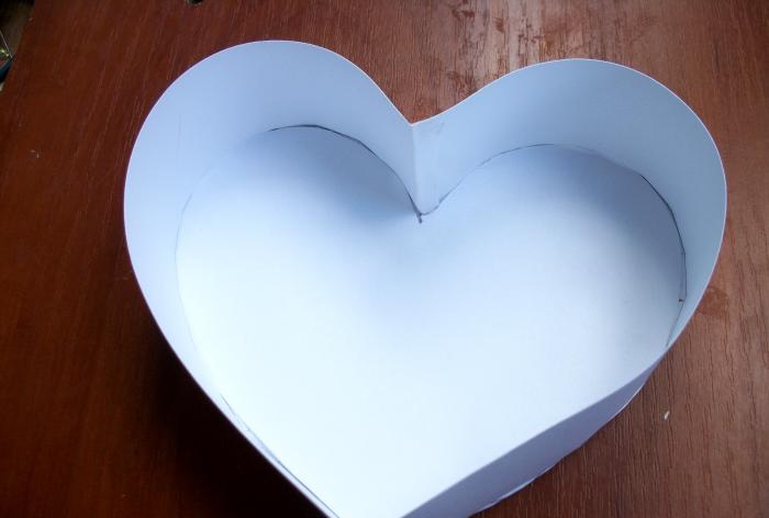 Hộp hình trái tim DIY