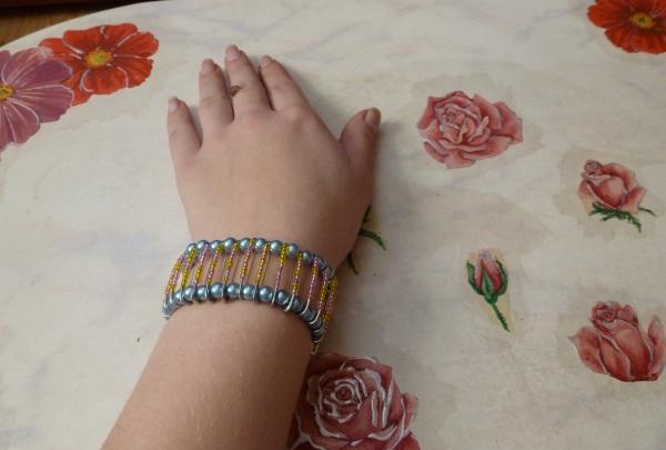 Pulsera de alfileres de bricolaje