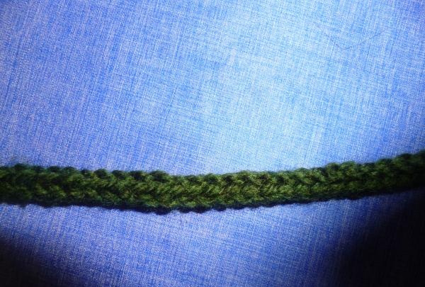 tricoter une dentelle de la longueur requise