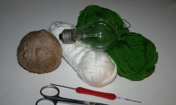 Several skeins of yarn in different colors