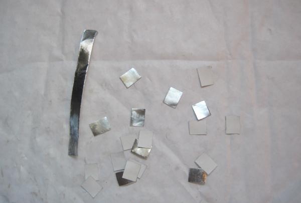 cuadrados de papel de aluminio