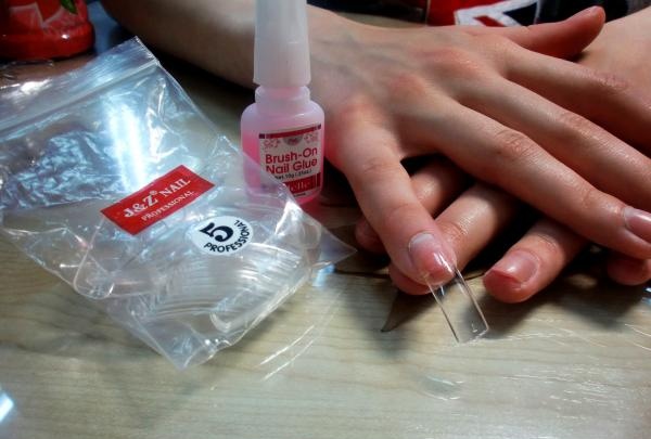 Extensions d'ongles en acrylique