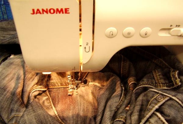 reparere jeans derhjemme
