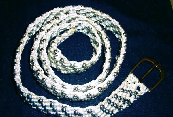 Makrame belte med perler