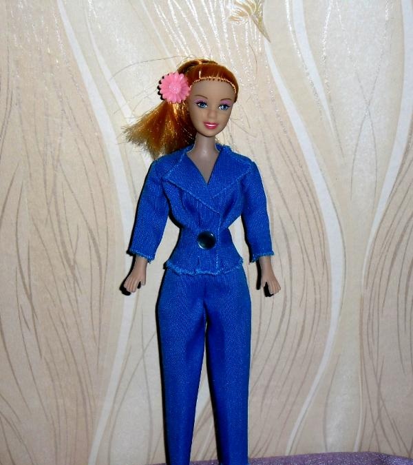 nohavicový kostým pre bábiku Barbie