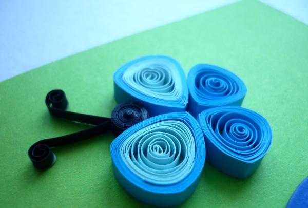 sommerfugl ved hjælp af quilling teknik