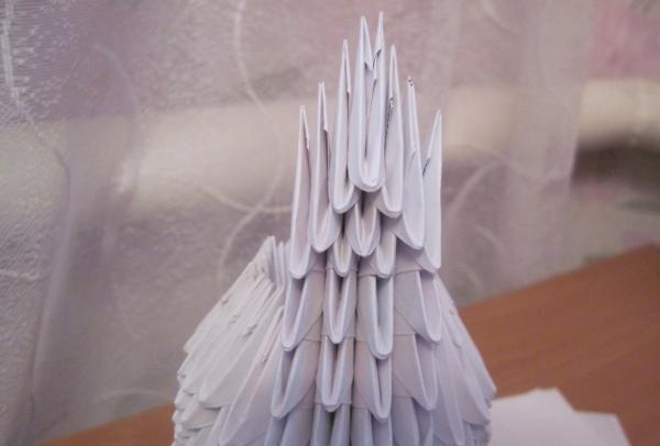 Modular origami Masayang kuneho