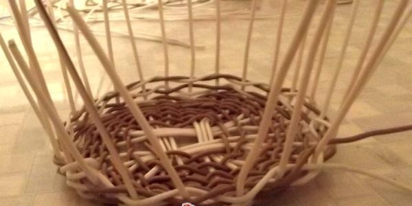 wire rusk bowl