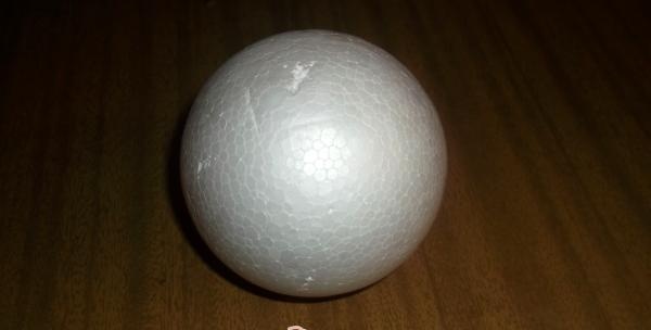 pěnový míček