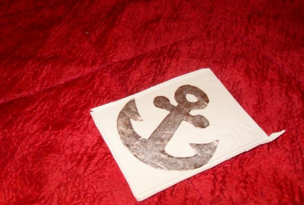 Draw an anchor on cardboard