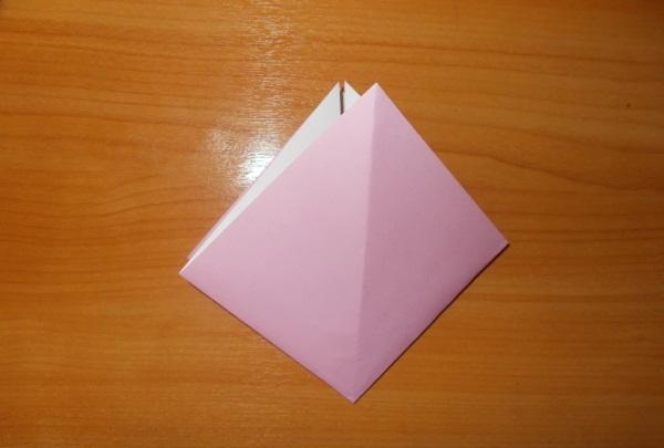 Caracol de origami engraçado