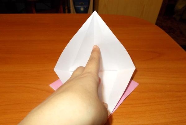 Nakakatawang origami snail