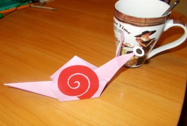 Funny origami snail