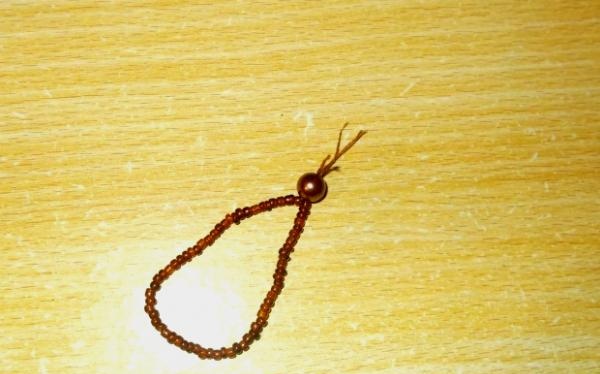 string beads o seed beads papunta sa isang sinulid