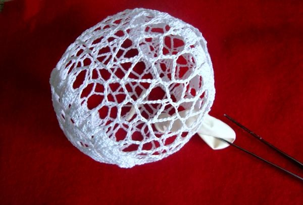 Knitted ball