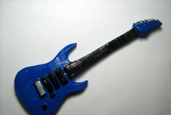 guitarra elèctrica d'argila polimèrica
