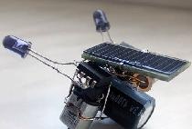 Jednoduché roboty poháňané alternatívnymi zdrojmi energie