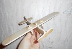 Airplane Yak-12