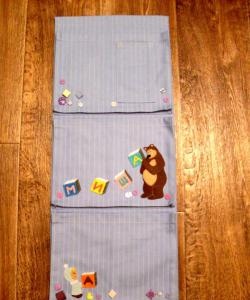 Poket tekstil untuk loker tadika