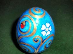 Painting a wooden egg “Golden patterns”