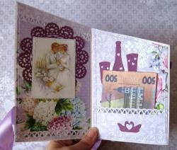 Összecsukható lila kártya "Boldog esküvő napját"