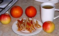 Yağsız şekerlenmiş portakal kabukları