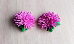 Jepit rambut diperbuat daripada foamiran "Chrysanthemum"