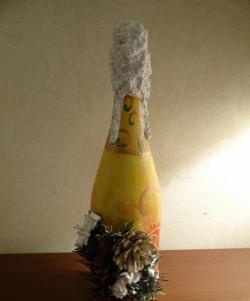 DIY šampanieša pudeles dekupāža