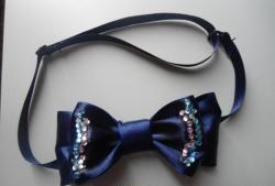 Ang bow tie
